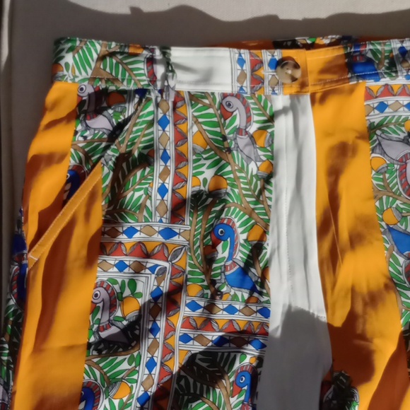 BNWOT Tory Burch Printed Silk pants  In Something Wild Stripe size 10 - Picture 2 of 12